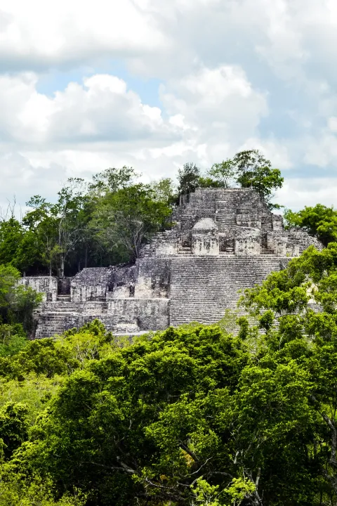Rovine della città maya di Calakmul